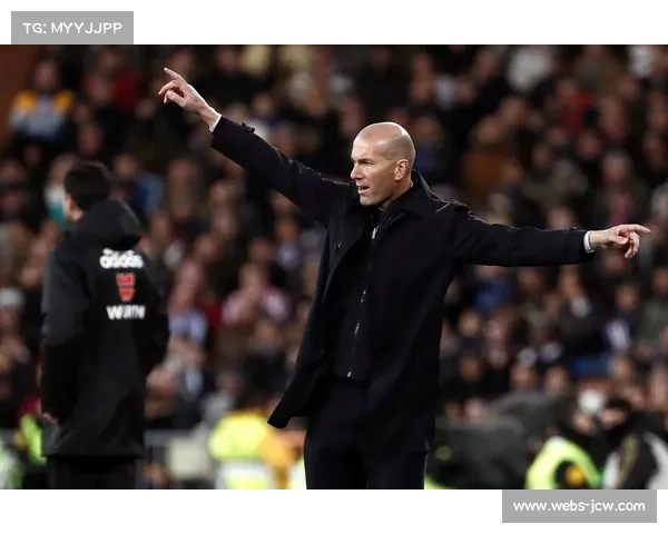 菲戈回顾齐达内转型教练生涯:完全没想到他会选择这条路